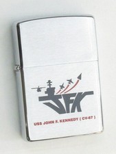 Briquet Zippo porte-avions US