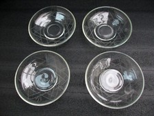 Coupelles en verre gravé -