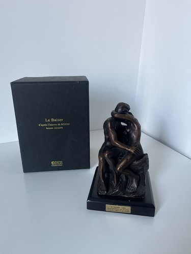 Statuette bronze le - statuette, en