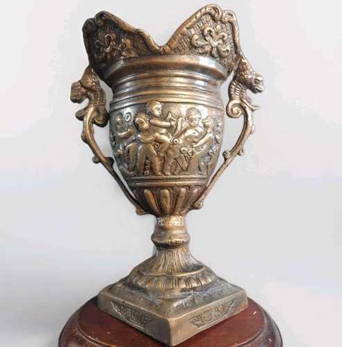 Vintage bronze urn vase grand - vintage,