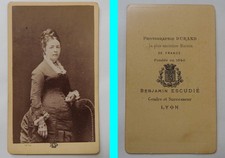 Photo ancienne CDV Portrait d'une femme enceinte (vers 1880)