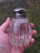 superbe saupoudreuse cristal