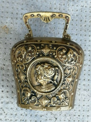 Ancienne cloche bronze style