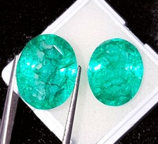 Émeraude Naturel Paire