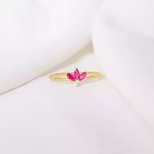Bague pierre précieuse rubis