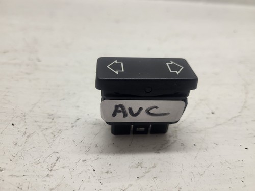 Bouton lève vitre avant