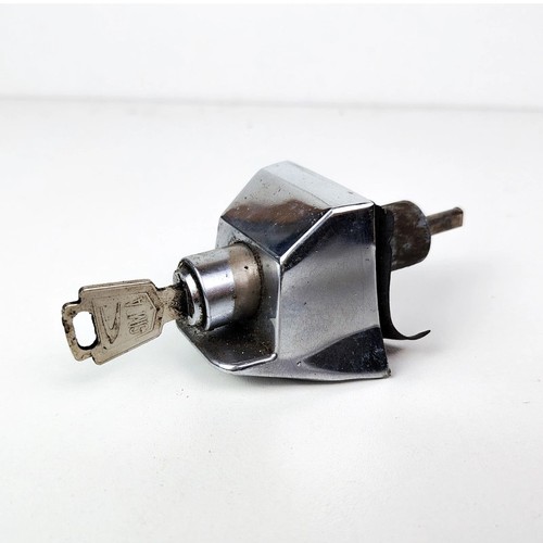 Serrure coffre simca 1300 - serrure,