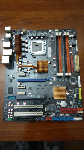 Carte mère asus p5q3 - mère,