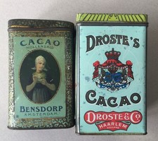 2 BOITES PUBLICITAIRES