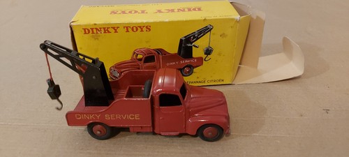 Camionnette dépanneuse - camionnette,