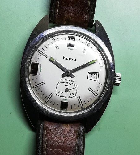 Montre vintage huma mécanique - huma,