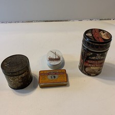 Lot De Quatre Boites