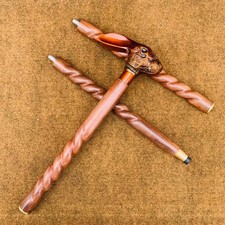 Bâton de marche en bois