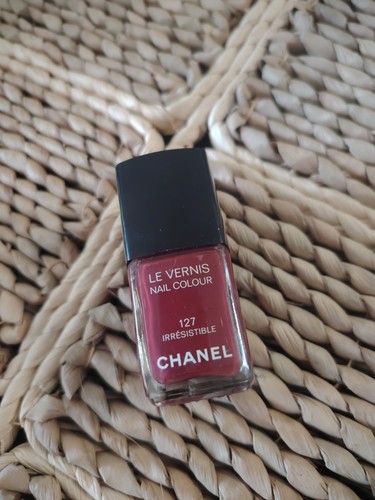 Chanel vernis nail colour - chanel,