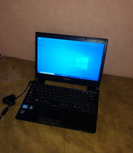 Toshiba dynabook r731 - pc,