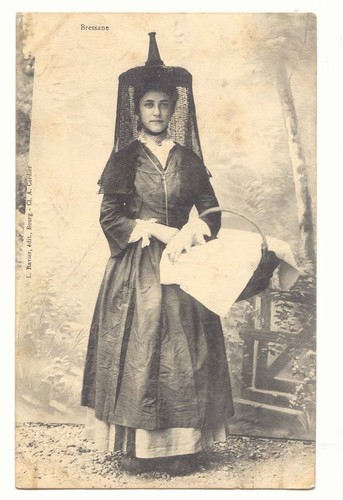 Femme costume traditionnel - en,