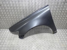 Aile avant gauche VOLVO V 50 PHASE 2 BREAK 31297540