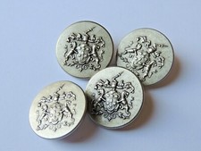 4 boutons anciens orné d'un