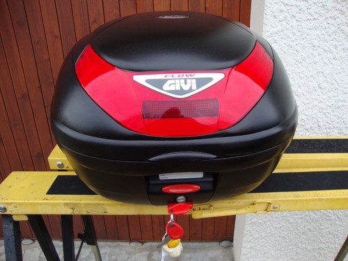 Top case givi flow - case,