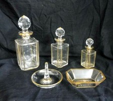 NECESSAIRE DE TOILETTE BACCARAT 