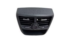 Peugeot 508 RXH 2015 Grille