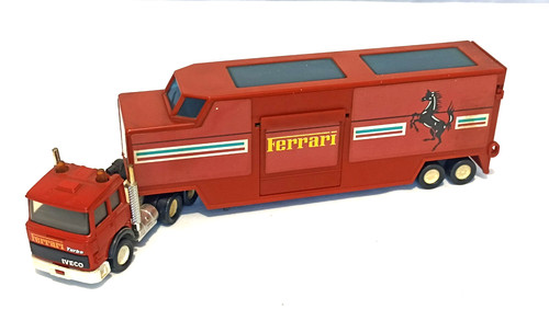 Camion iveco ecurie ferrari - camion,