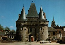 La Ferté-Bernard - Porte de ville Peugeot 403 404