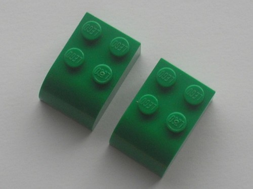 Lego green slope curved - 2,