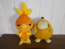 lot 2 peluches Poussifeu Nintendo¨Psykokwak Pokemon 