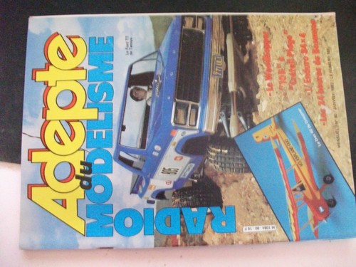 Adepte du radio - **,