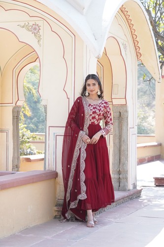 Bridalfashion robe salwar - in,