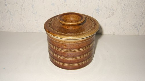 Pot beurrier eau - pot, en