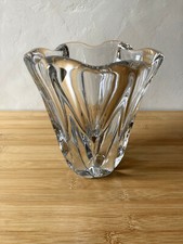 Vase tulipe hauteur 16 cm en cristal signé DAUM France - très bel état - 2,6 kg