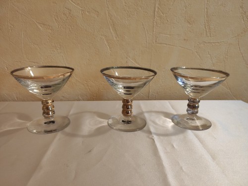 Petits verres cocktail - verres, à