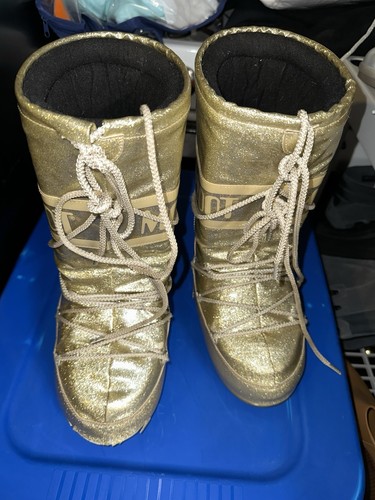 The original moon boot - the,
