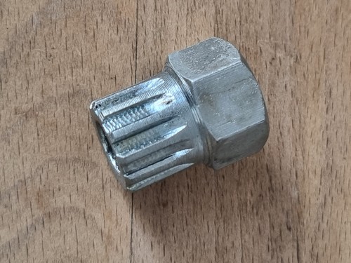 Outillage var ref 411 - 411, démonte