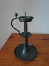 Beau bougeoir ancien en étain