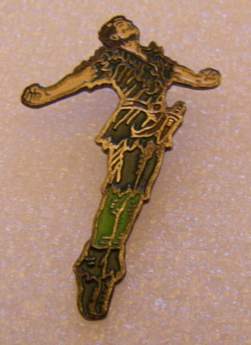 Pin tri star disney - tri-star,