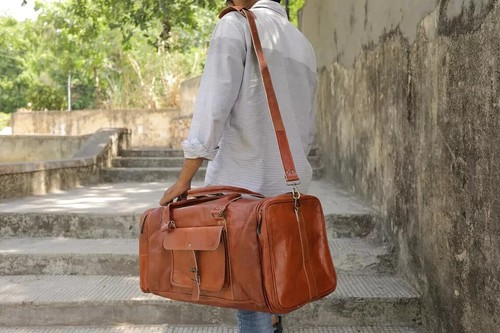 Sac nuit neuf pour - de,