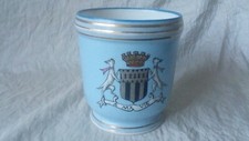 CACHE POT EN PORCELAINE SIGNE