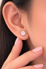 GIA 3.00Ct Round Cut Natural