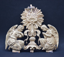 Décor ancien religieux avec