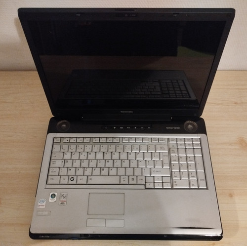 Portable toshiba satellite - pc,