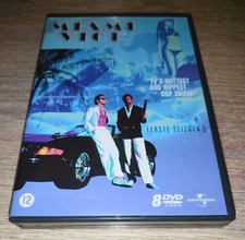 MIAMI VICE - DEUX FLICS À