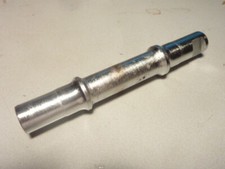 Nos axe clavette pédalier