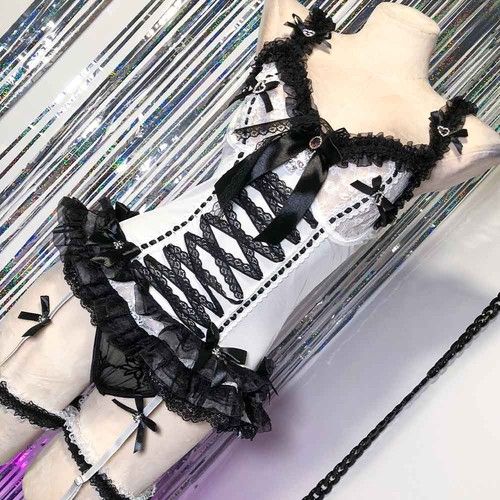 Corset E-Girls Grunge Goth?
