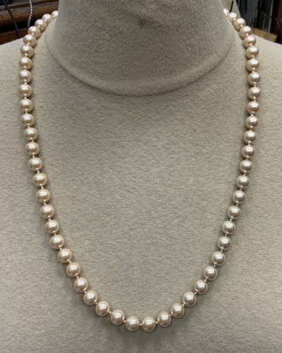 Très joli collier signé - collier,