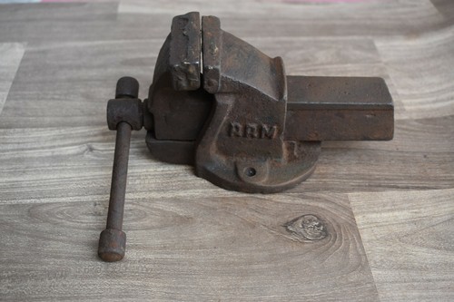 Ancien étau fer - ancien,