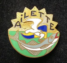 ANCIEN INSIGNE MARINE NATIONALE INSIGNE AVISO DRAGUEUR  " AILETTE "  DRAGO PARIS