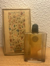R367 - Coffret de parfum